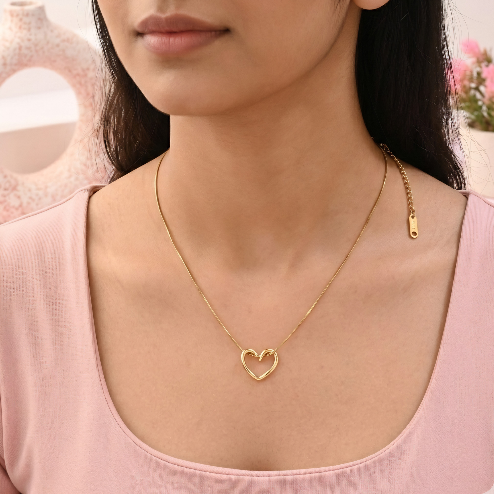 Jwelream Gold Toned Anti Tarnish heart pendant with chain - Image 2