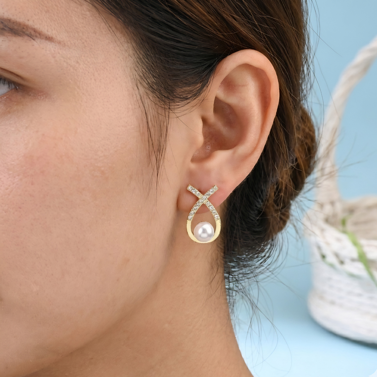 Jwelream glamourous pearl zirconia earrings - Image 2